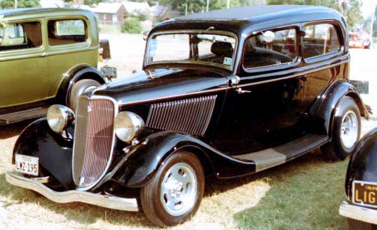 33 Ford Tudor Sedan