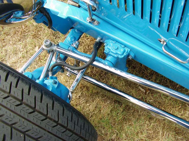32 Ford Hiboy Roadster Detail