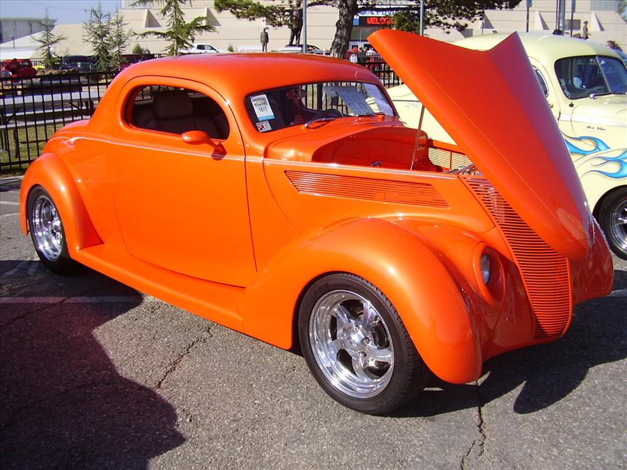 37 Ford Minotti 3W Coupe
